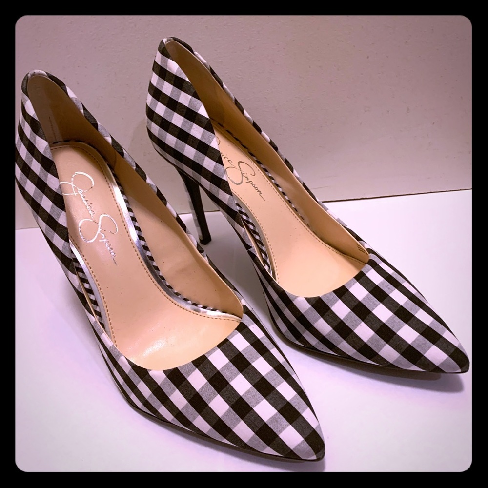 Jessica Simpson Cassani Pumps